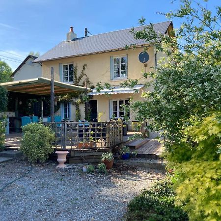 La Maison Charmante D'Elisabeth Saint-Ybard Екстериор снимка